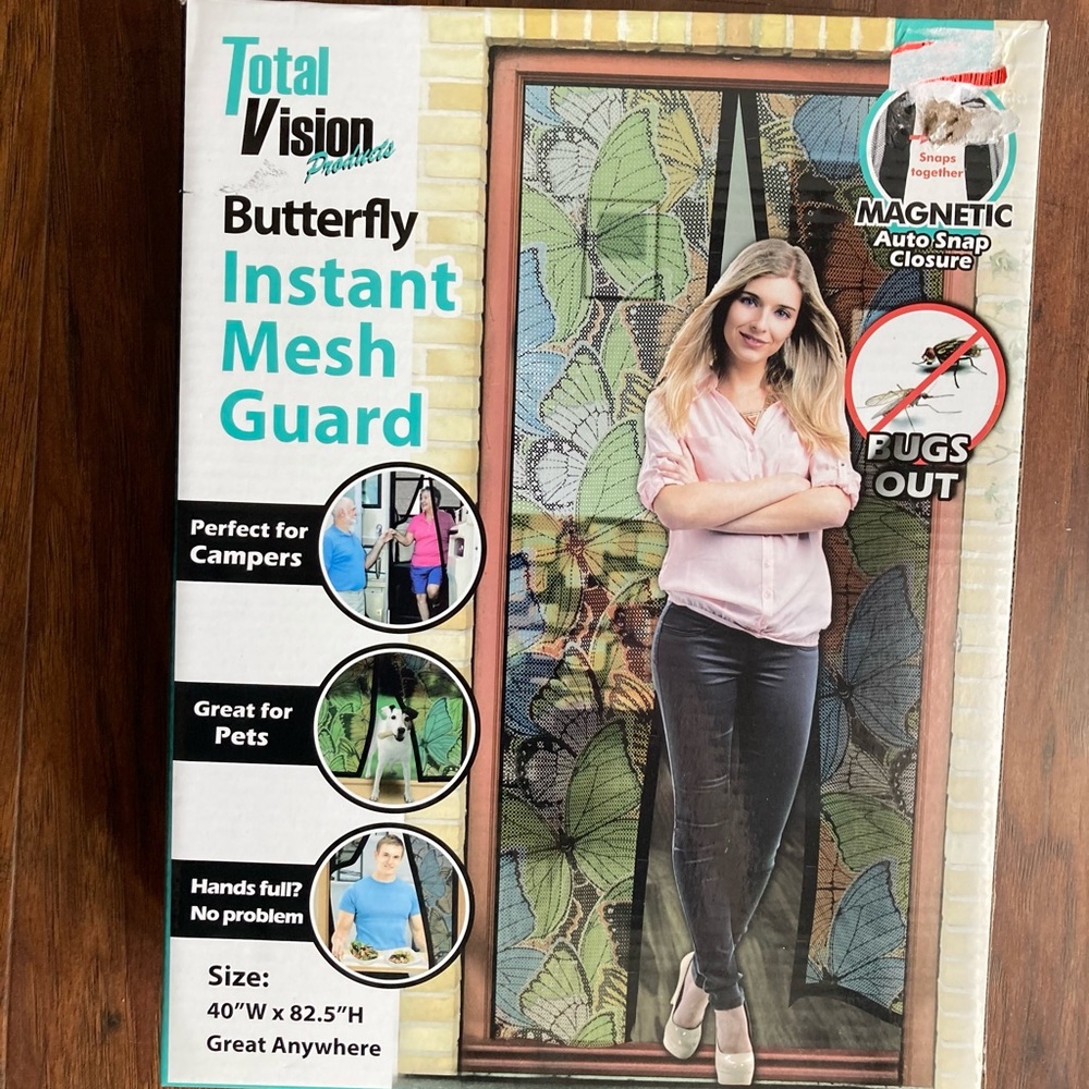 NIB Butterfly Screen Door Magnetic Closures for kids, campers, bugs out, privacy